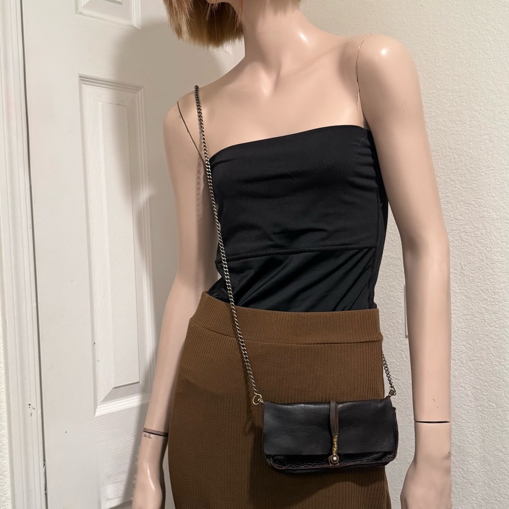 Handcrafted JO Dark Brown Leather with Brass-Wrapped Clasp Clutch/Crossbody Bag - Picture 4 of 15